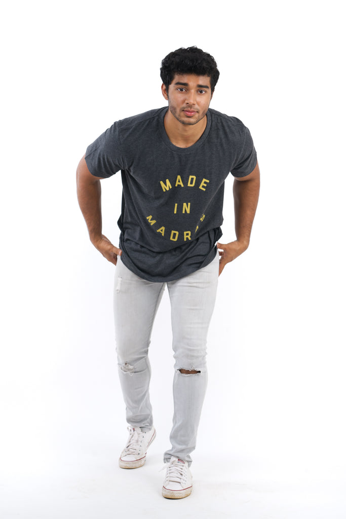 MADE IN MADRAS T-Shirt in Charcoal